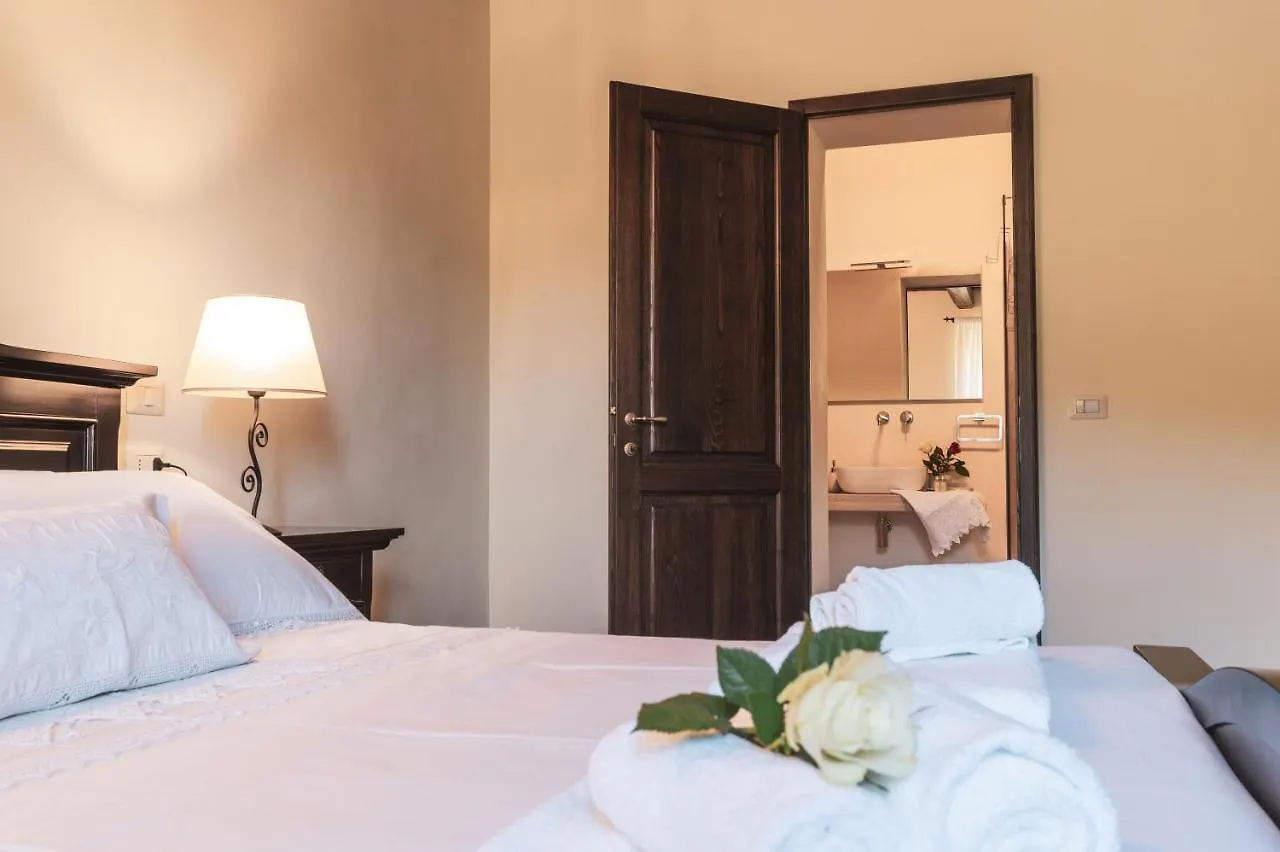 Wine Estate Rooms Paradiso Di Cacuci Montalcino Farm stay