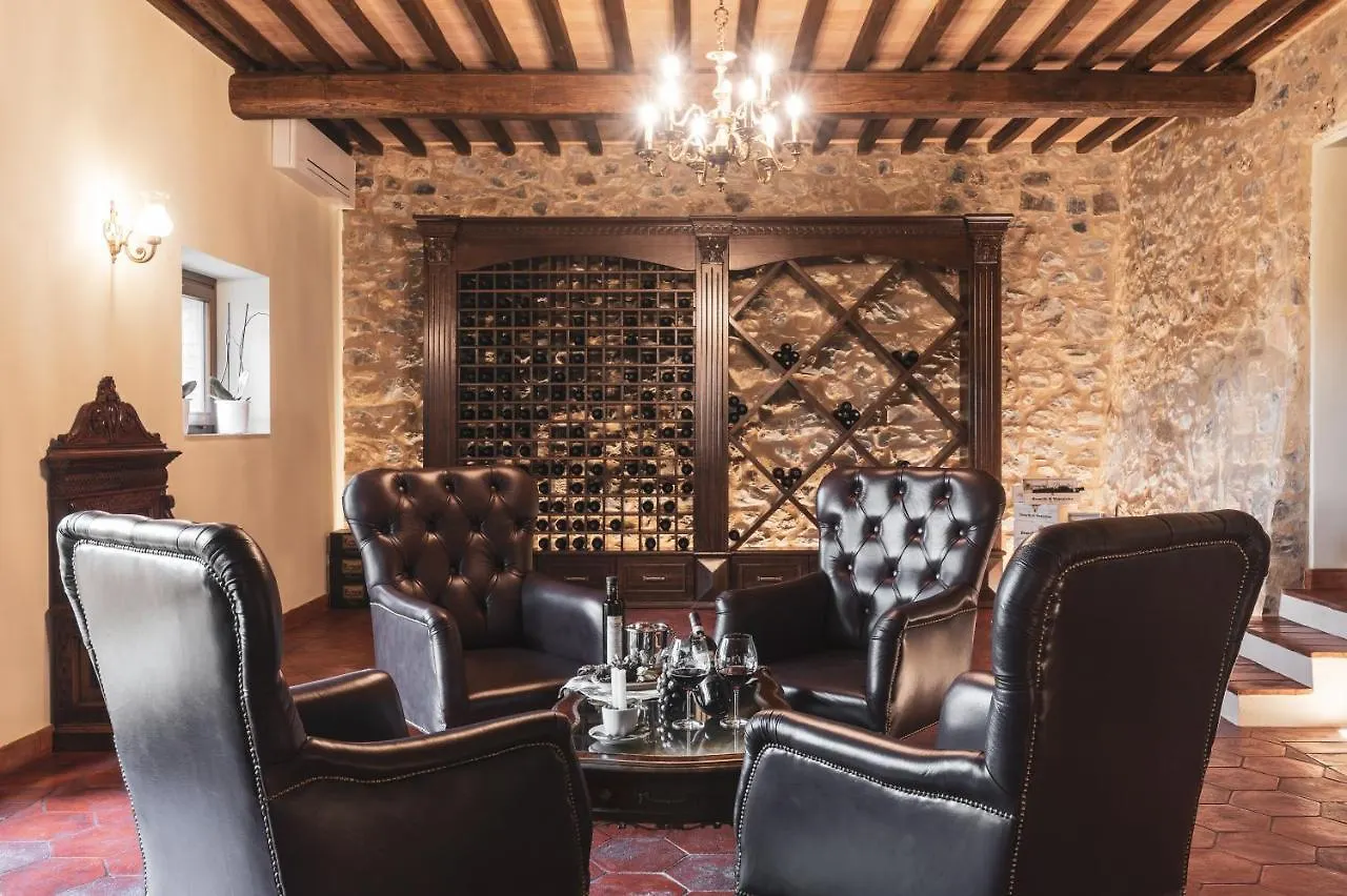 Farm stay Wine Estate Rooms Paradiso Di Cacuci Montalcino Italy