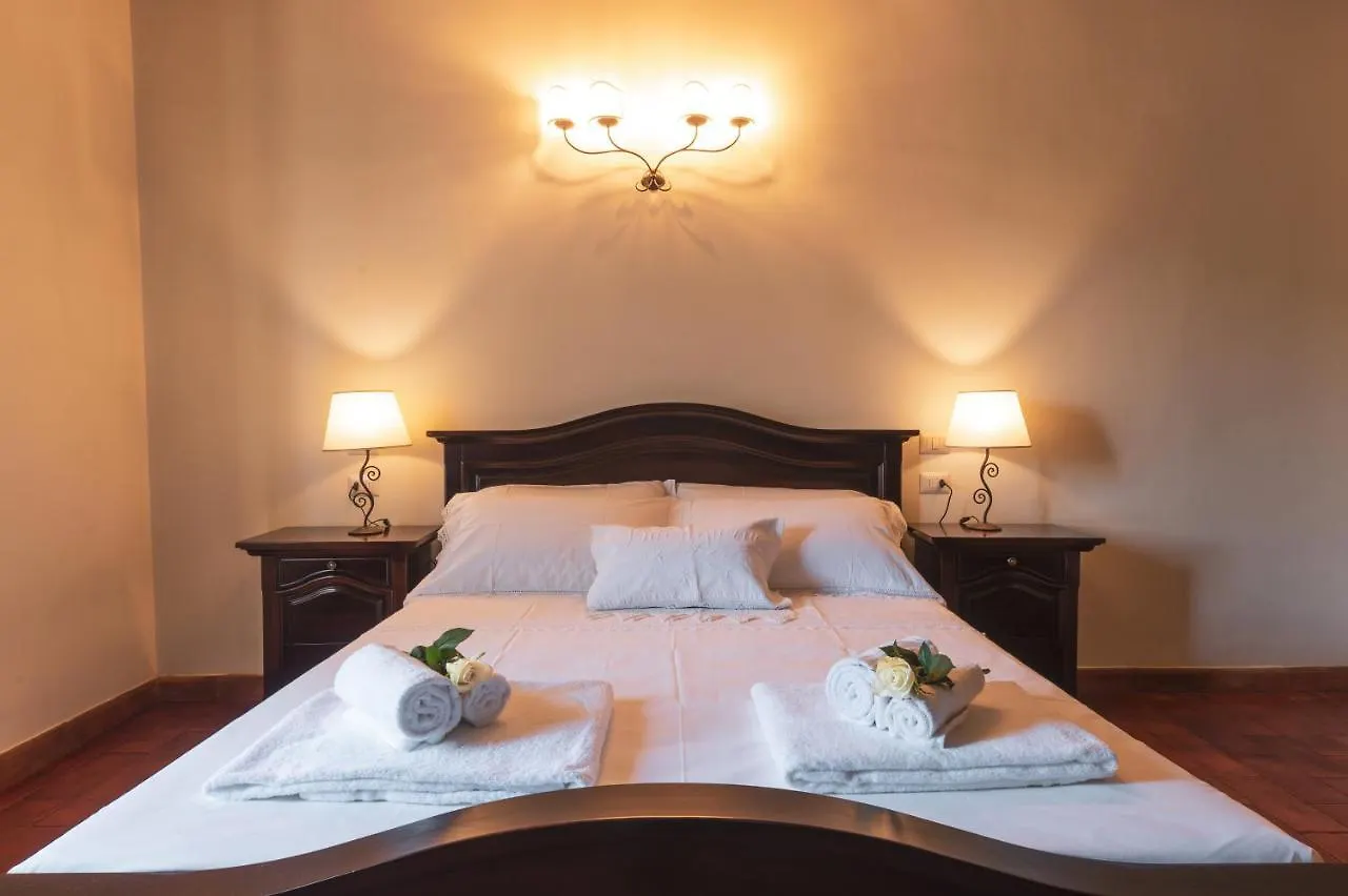Farm stay Wine Estate Rooms Paradiso Di Cacuci Montalcino